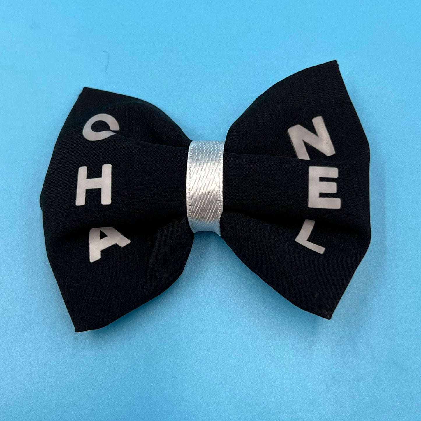 Pawnel Bow Hair clip - bearsupreme