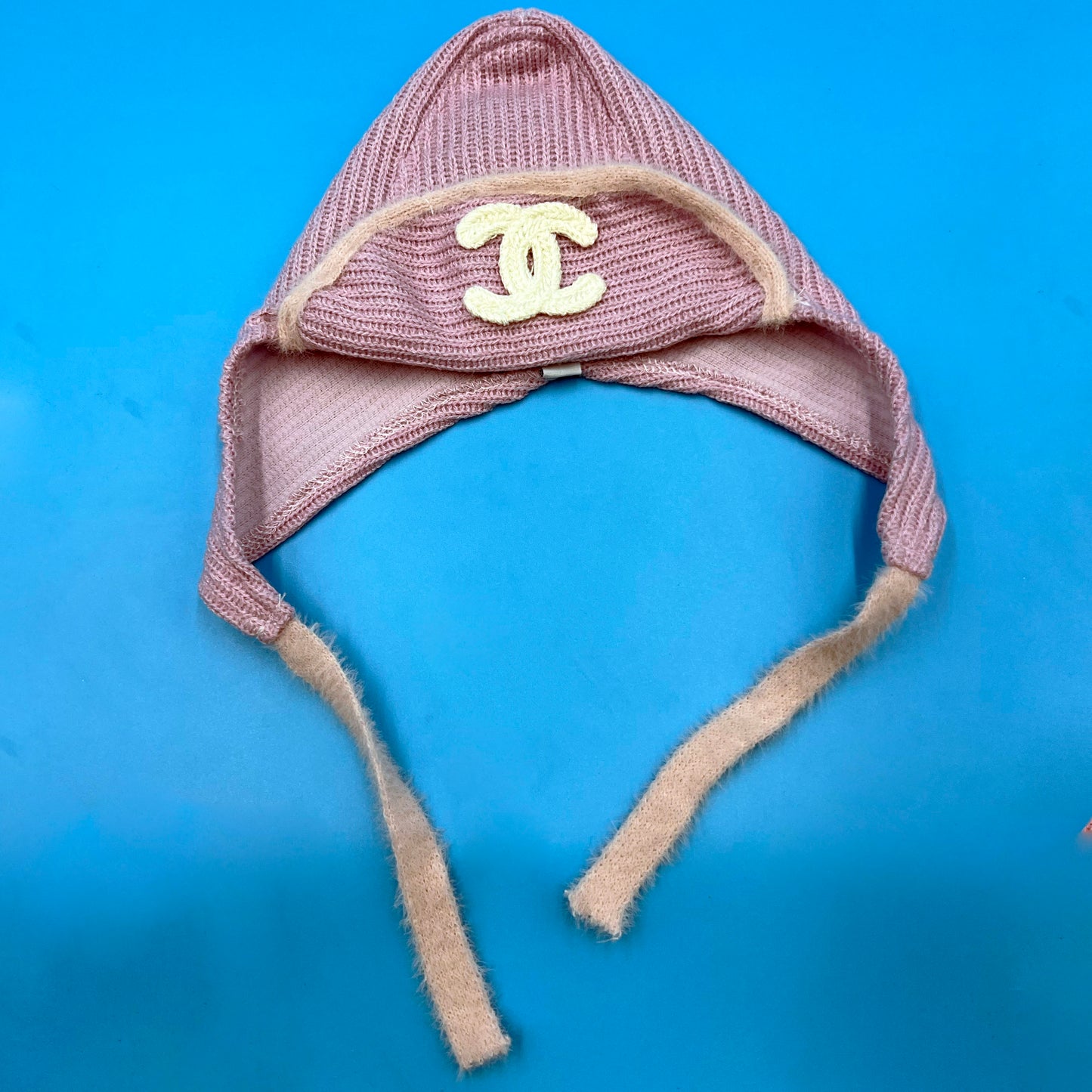 Pawnel Knitted Hat Pink bearsupreme