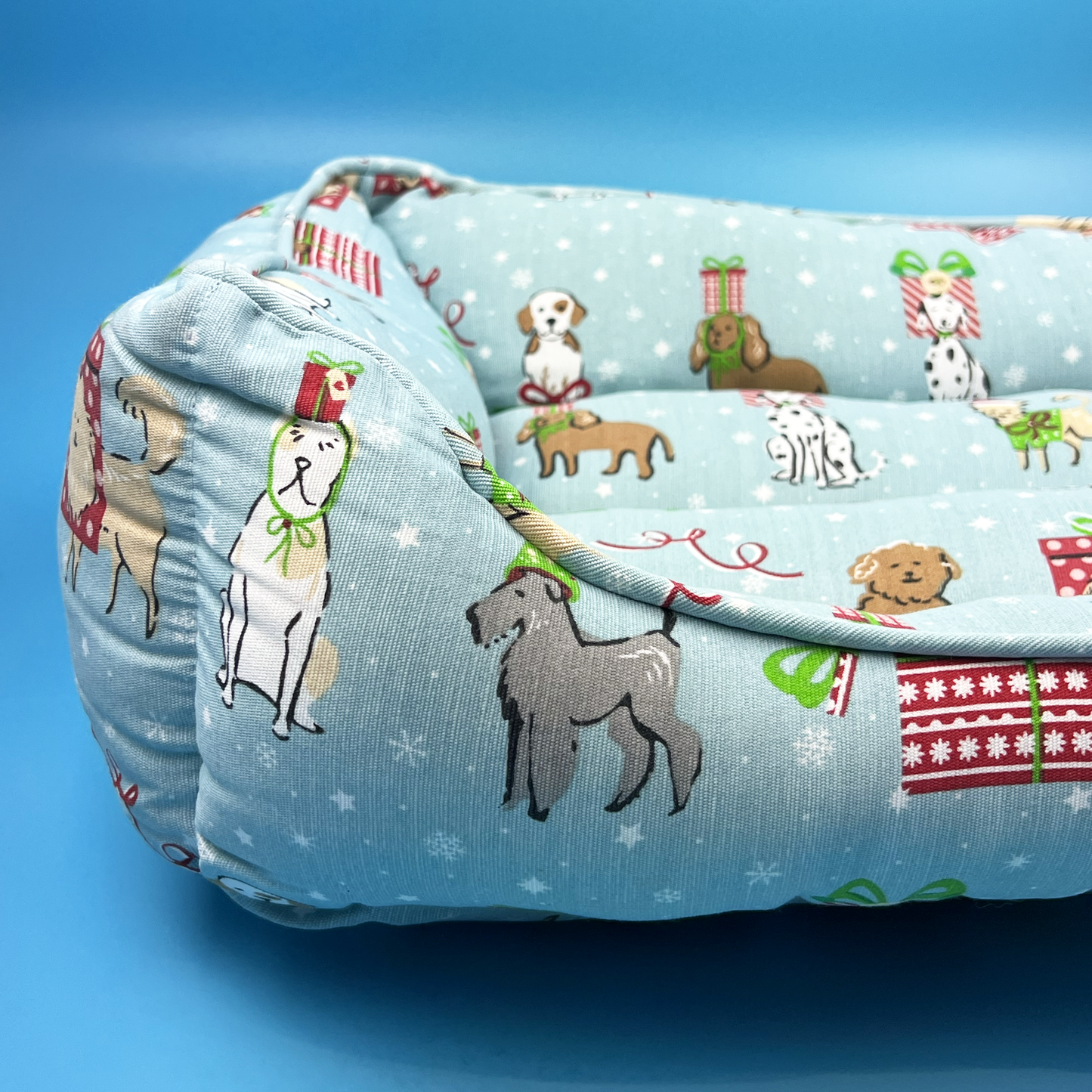 Christmas Blue Dog Bed bearsupreme