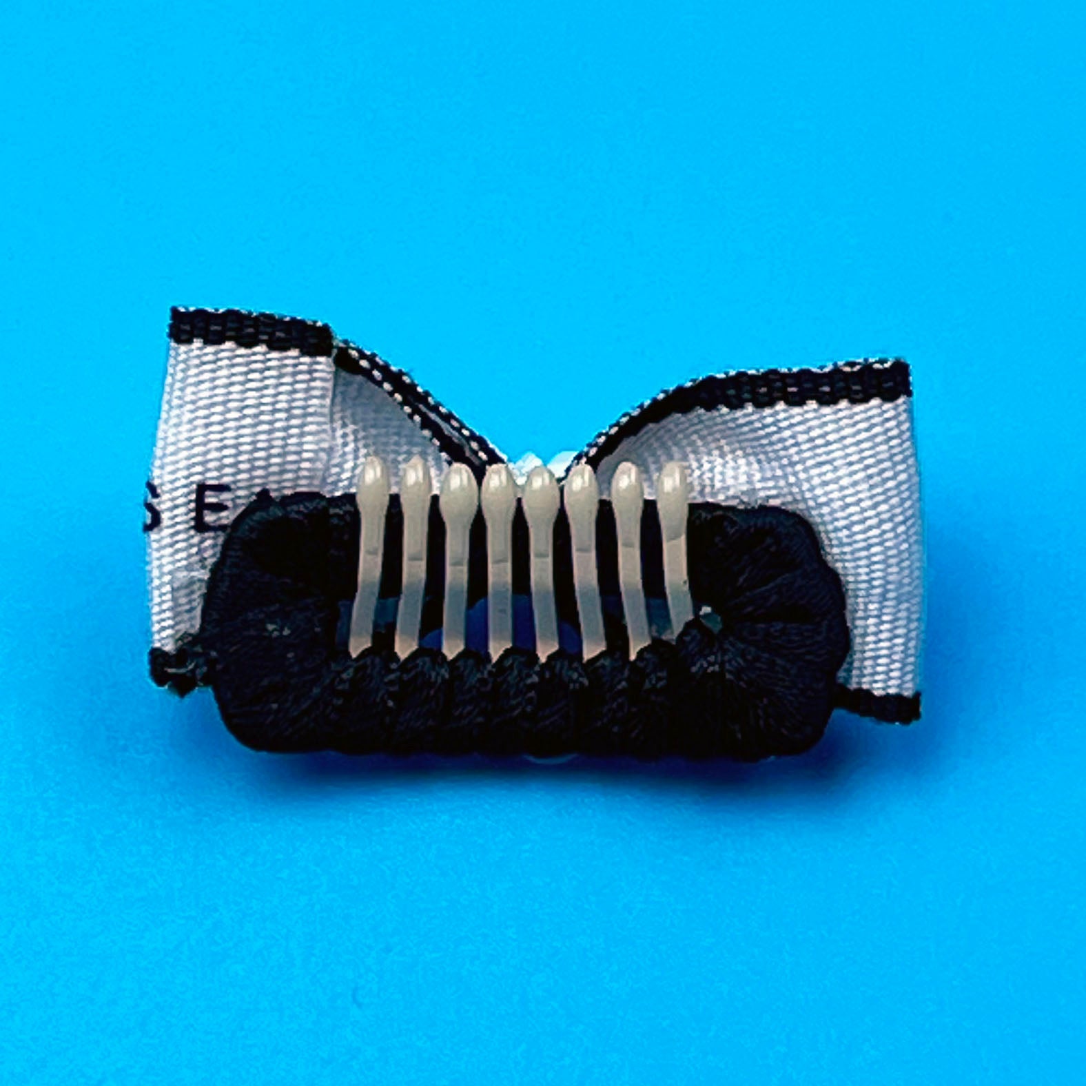 Designer hair comb clip bearsupreme